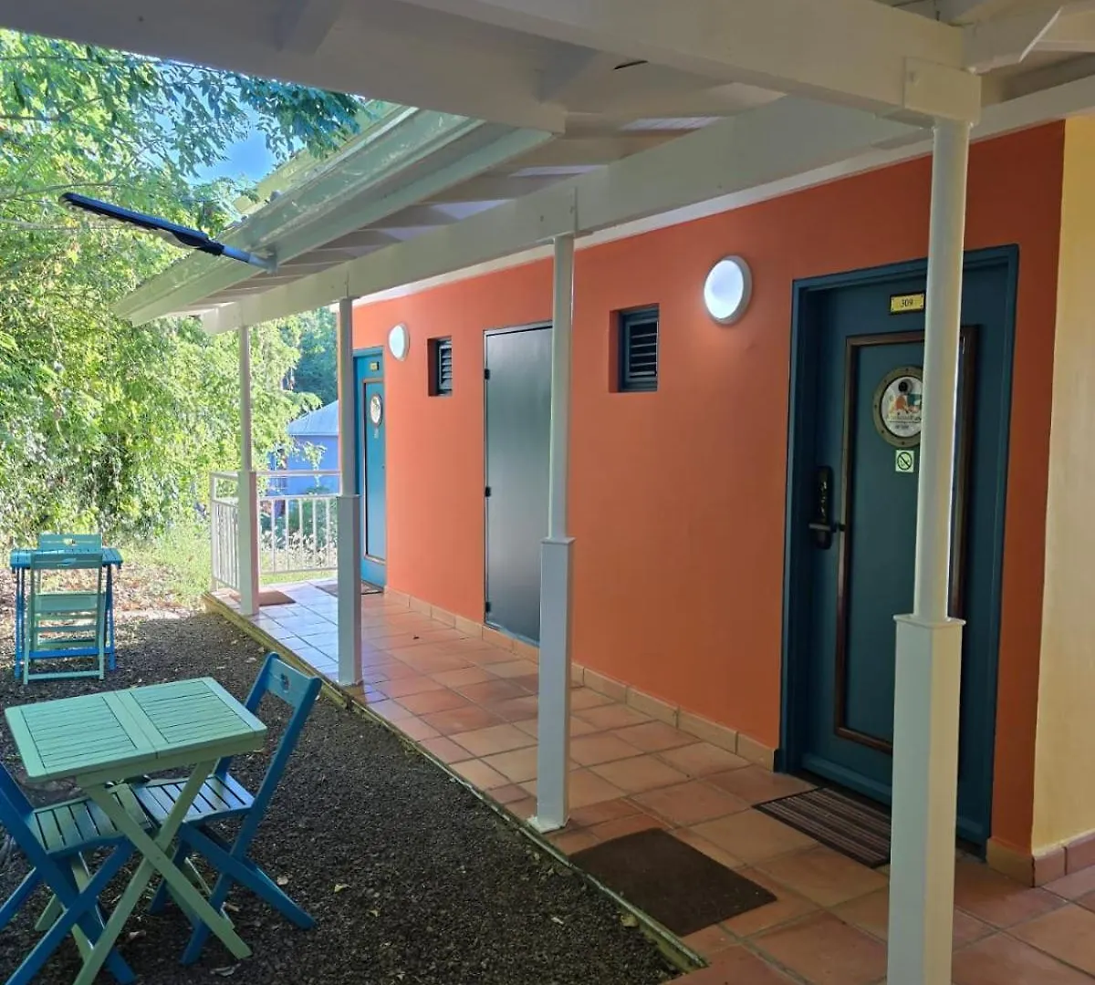 Vous rêvez de soleil ! studio Abricot 309 Trinité  Martinique